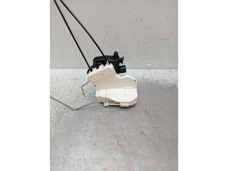 Recambio de motor cierre centralizado delantero derecho para citroën c-zero referencia OEM IAM  5P 