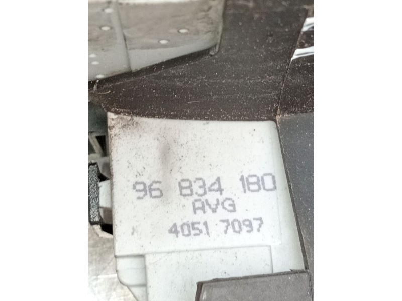 Recambio de motor cierre centralizado delantero izquierdo para peugeot 407 (6d_) 2.2 hdi 170 (6d4hth) referencia OEM IAM 9683418