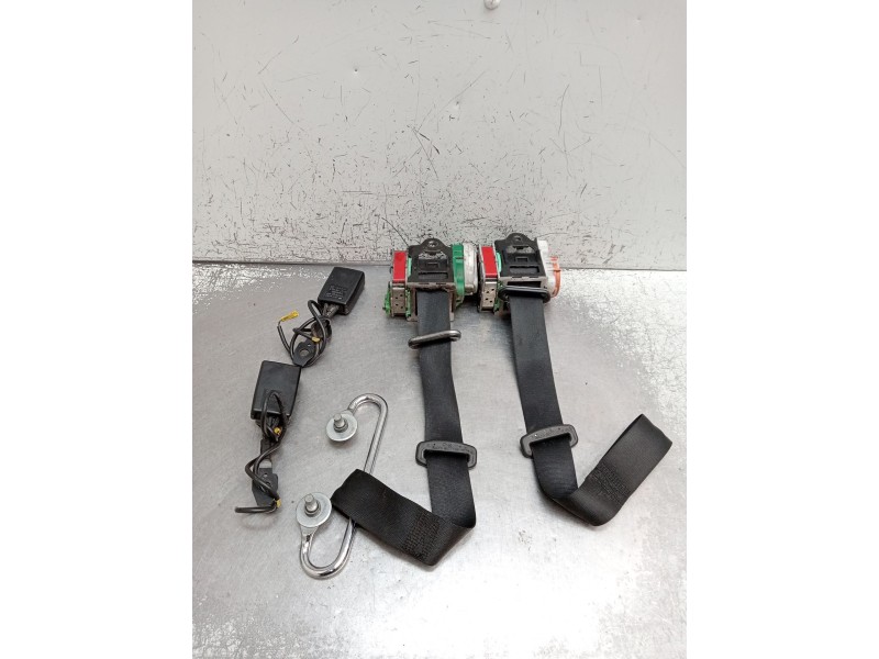 Recambio de juego cinturones delantero para mercedes-benz clk (c209) clk 270 cdi (209.316) referencia OEM IAM   