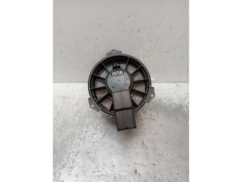 Recambio de motor calefaccion para citroën c-zero referencia OEM IAM   