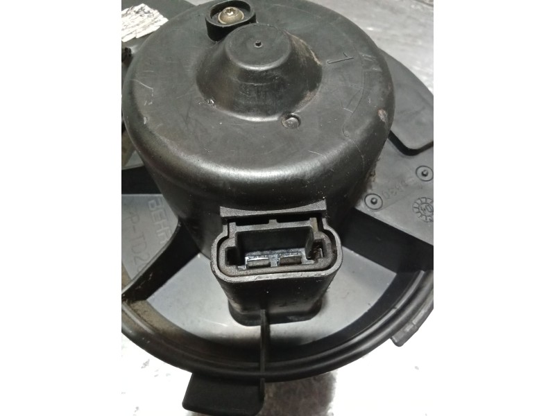 Recambio de motor calefaccion para peugeot 206 hatchback (2a/c) 2.0 hdi 90 referencia OEM IAM   