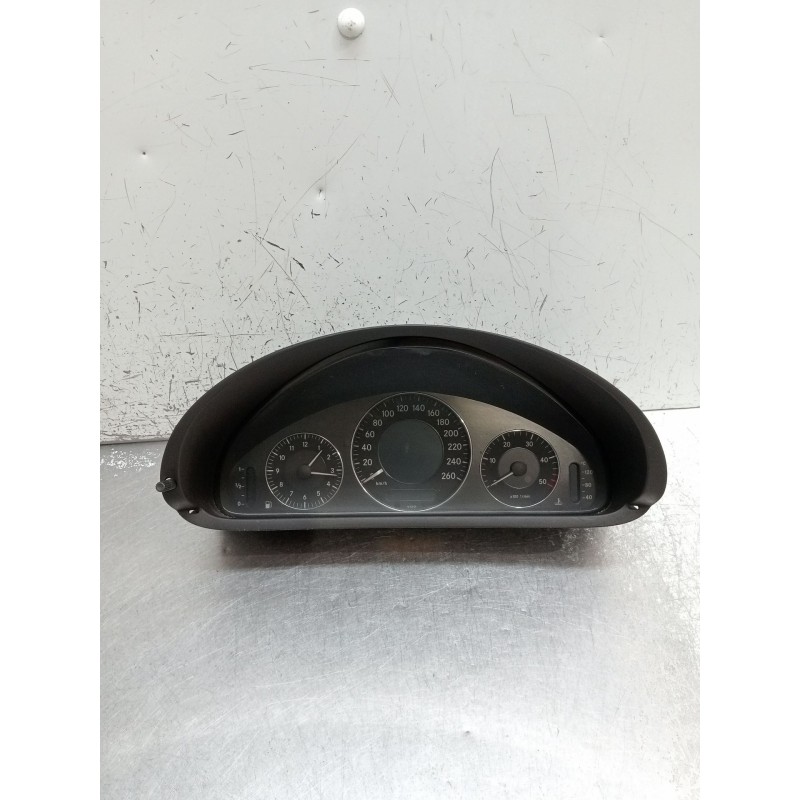 Recambio de cuadro instrumentos para mercedes-benz clk (c209) clk 270 cdi (209.316) referencia OEM IAM A2095407111 110080282 