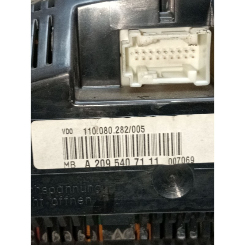 Recambio de cuadro instrumentos para mercedes-benz clk (c209) clk 270 cdi (209.316) referencia OEM IAM A2095407111 110080282 