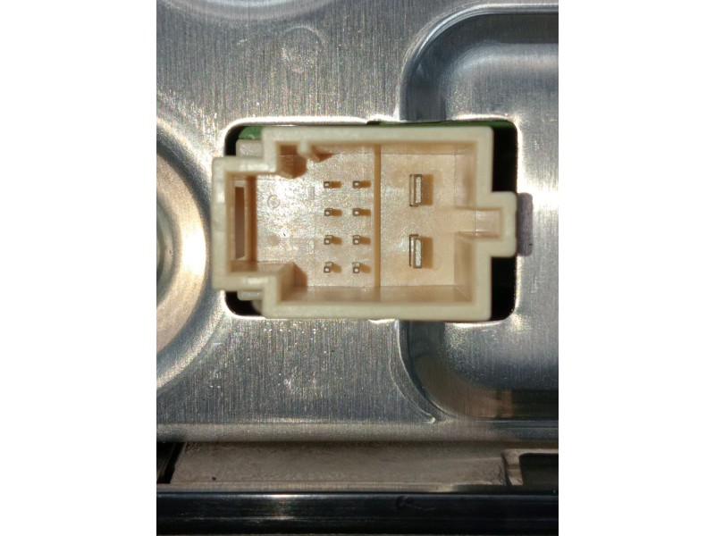 Recambio de pantalla multifuncion para mercedes-benz cla shooting brake (x118) cla 200 d (118.612) referencia OEM IAM A177900801