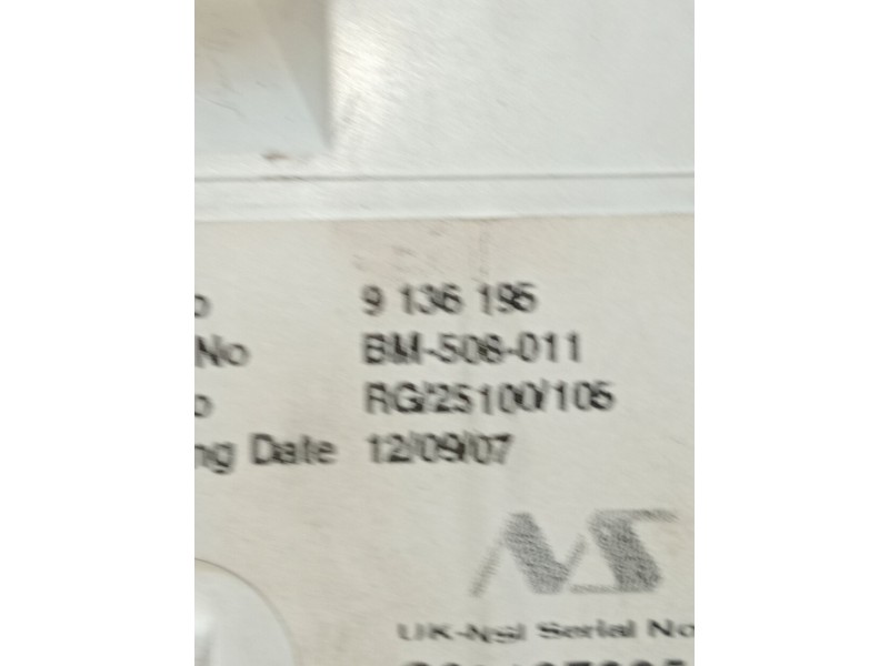 Recambio de cuadro cuentakm para mini mini (r56) one referencia OEM IAM 9136195  