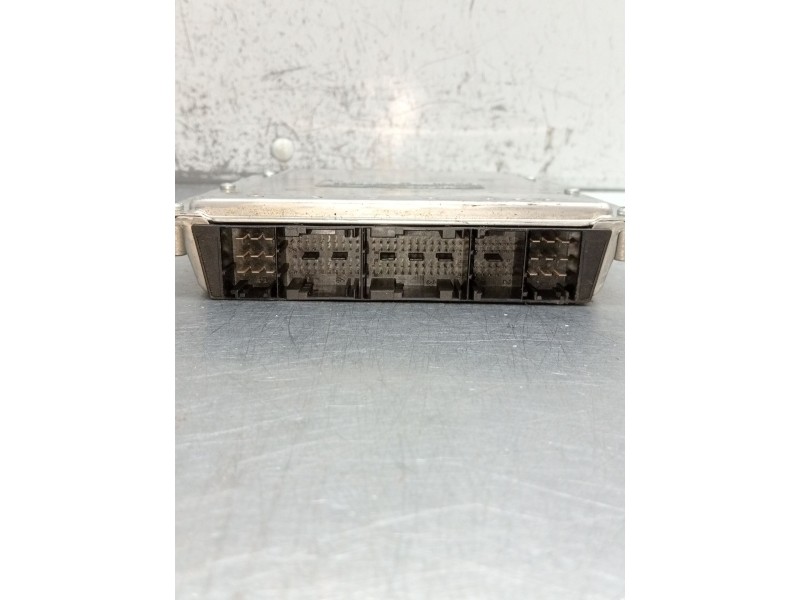 Recambio de centralita motor uce para mercedes-benz clk (c209) clk 270 cdi (209.316) referencia OEM IAM 0281012196 A6121537779 