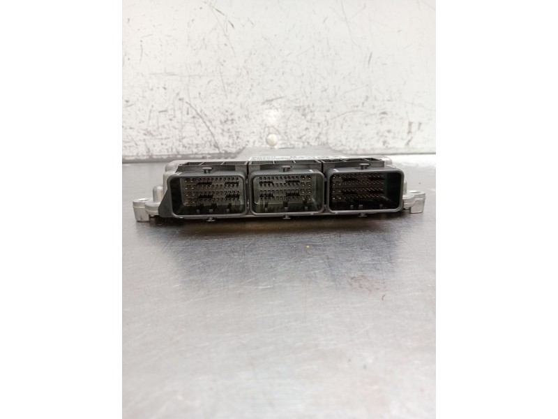 Recambio de centralita motor uce para peugeot 407 (6d_) 2.2 hdi 170 (6d4hth) referencia OEM IAM 0281013209 9662489680 9662633480