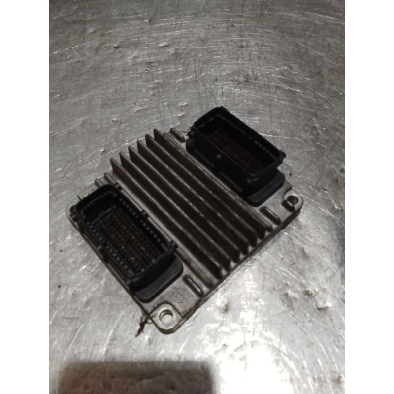 Recambio de centralita motor uce para opel meriva a monospace (x03) 1.6 16v (e75) referencia OEM IAM 12230554  