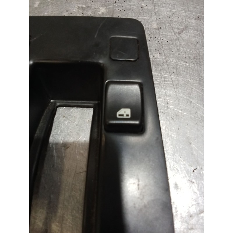 Recambio de mando elevalunas delantero izquierdo para volvo 460 (464) 1.8 referencia OEM IAM MANDO ELEVALUNAS IZQUIERDO Y DERECH