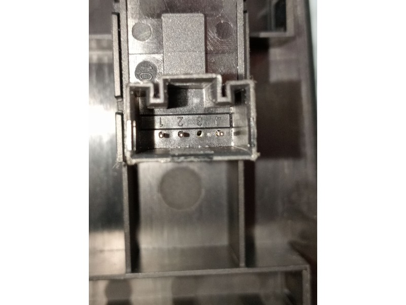 Recambio de mando elevalunas delantero derecho para volkswagen sharan (7n1, 7n2) 2.0 tdi referencia OEM IAM 7N0868248  