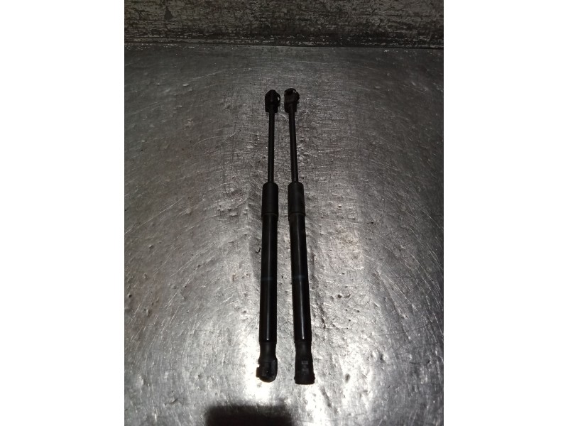 Recambio de amortiguadores maletero / porton para skoda citigo (nf1) 1.0 referencia OEM IAM 1ST827550C 390N 
