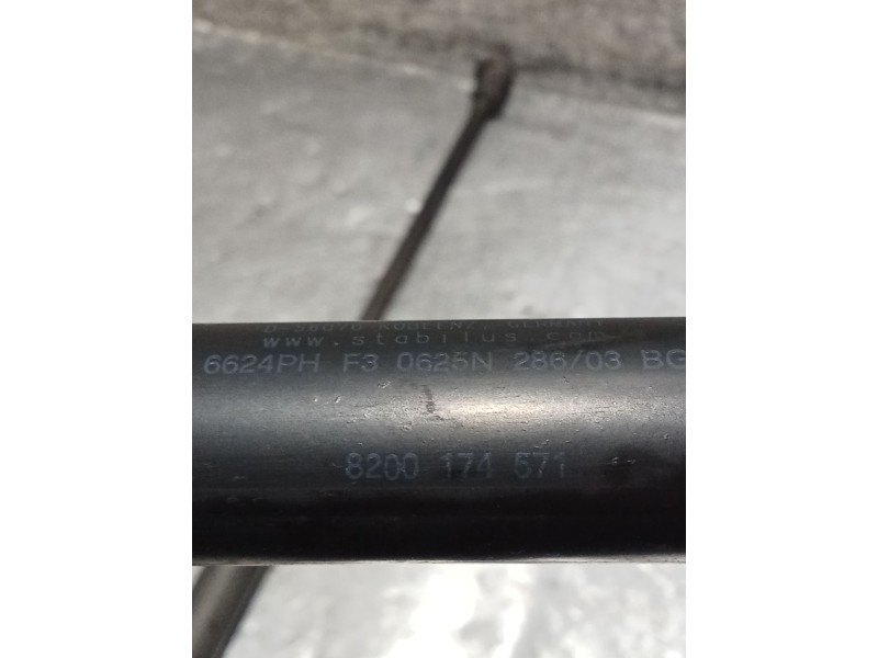 Recambio de amortiguadores maletero / porton para renault scénic ii (jm0/1_) 1.9 dci (jm0g, jm12, jm1g, jm2c) referencia OEM IAM