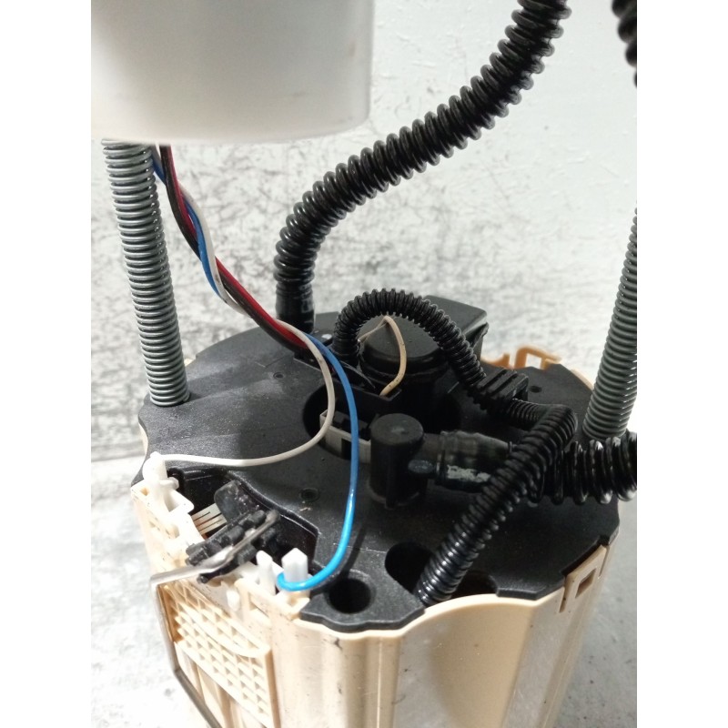 Recambio de bomba combustible para opel mokka / mokka x (j13) 1.4 (_76) referencia OEM IAM 13592384001 9529700000000X 13503108A