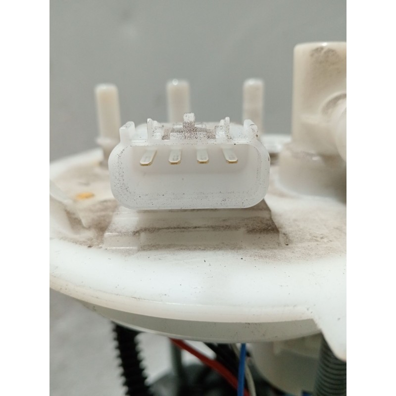 Recambio de bomba combustible para opel mokka / mokka x (j13) 1.4 (_76) referencia OEM IAM 13592384001 9529700000000X 13503108A