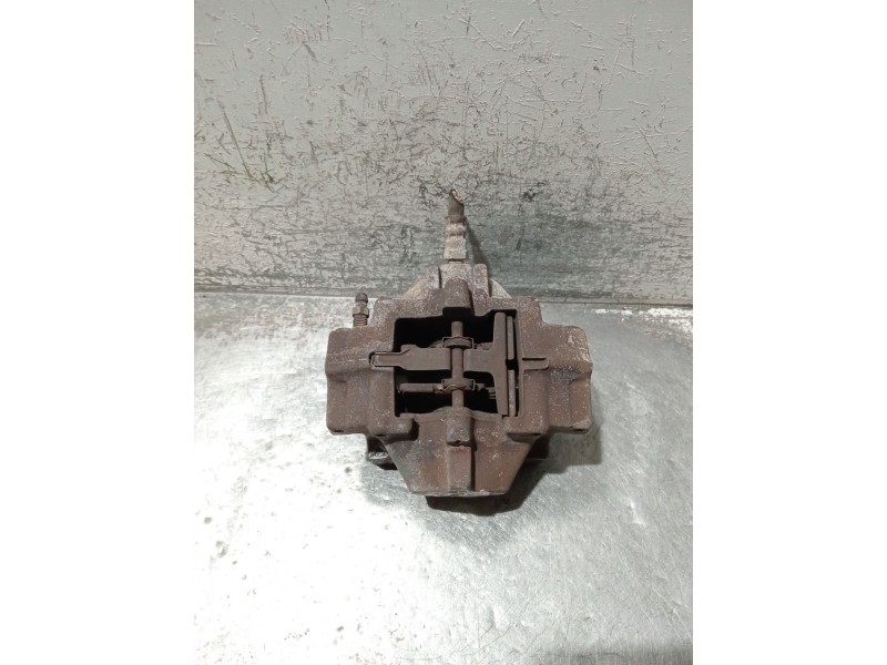 Recambio de pinza freno trasera izquierda para mercedes-benz clk (c209) clk 270 cdi (209.316) referencia OEM IAM   