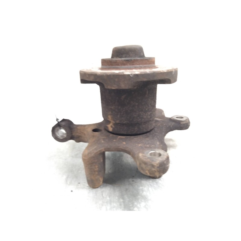 Recambio de mangueta delantera derecha para mercedes sprinter 02.00  caja cerrada 208 cdi (901.6/902.661-662) referencia OEM IAM