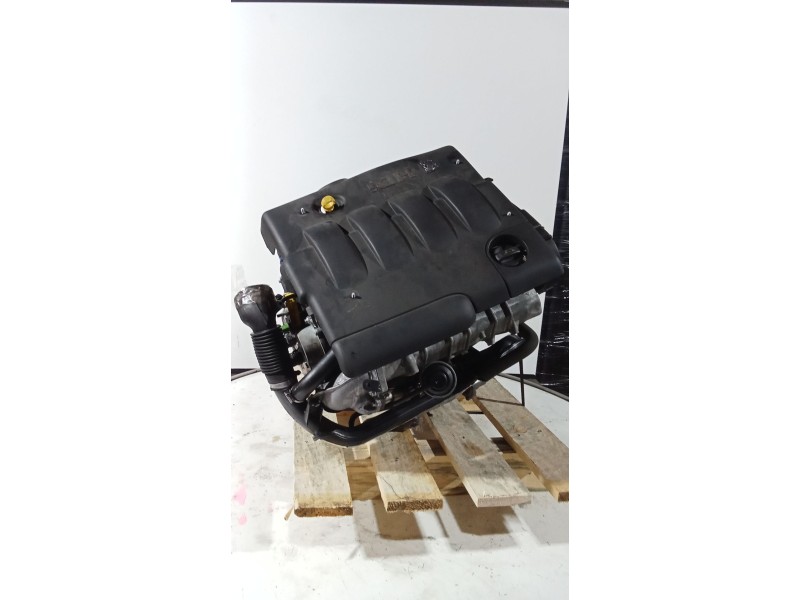 Recambio de motor completo para peugeot 206 hatchback (2a/c) 2.0 hdi 90 referencia OEM IAM RHY BOSCH 10DYAQ 4012201