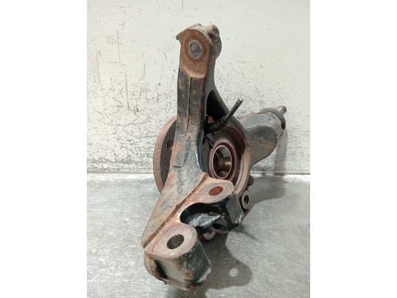 Recambio de mangueta delantera derecha para citroën c4 i (lc_) 2.0 hdi referencia OEM IAM   