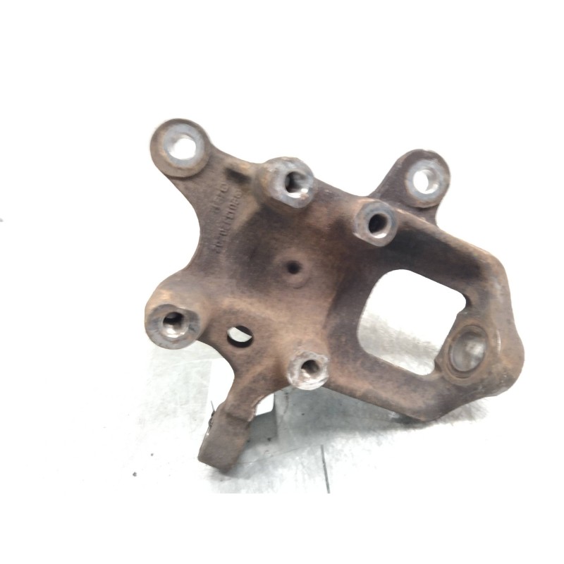 Recambio de mangueta delantera derecha para mercedes sprinter 02.00  caja cerrada 208 cdi (901.6/902.661-662) referencia OEM IAM