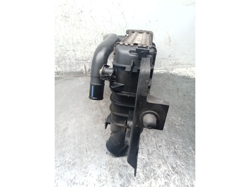 Recambio de intercooler para toyota yaris (_p9_) 1.4 d-4d (nlp90_) referencia OEM IAM JD1270000620  