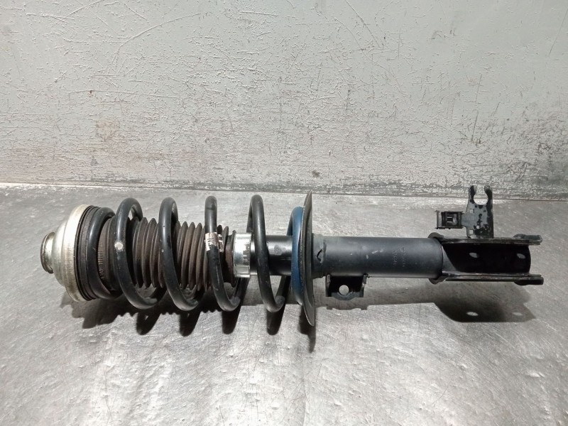 Recambio de amortiguador delantero derecho para opel zafira / zafira family b (a05) 1.7 cdti (m75) referencia OEM IAM   