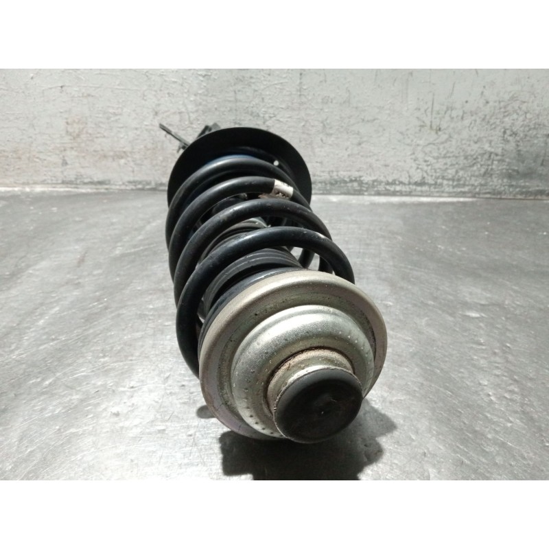 Recambio de amortiguador delantero derecho para opel zafira / zafira family b (a05) 1.7 cdti (m75) referencia OEM IAM   