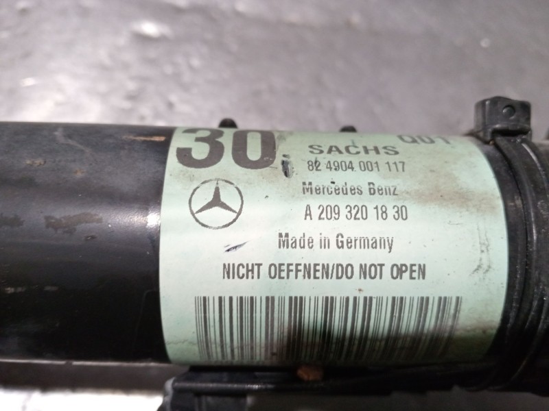 Recambio de amortiguador delantero derecho para mercedes-benz clk (c209) clk 270 cdi (209.316) referencia OEM IAM A2093201830 82