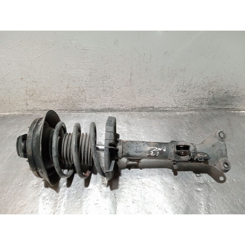 Recambio de amortiguador delantero izquierdo para mercedes-benz clk (c209) clk 270 cdi (209.316) referencia OEM IAM A2093201830 