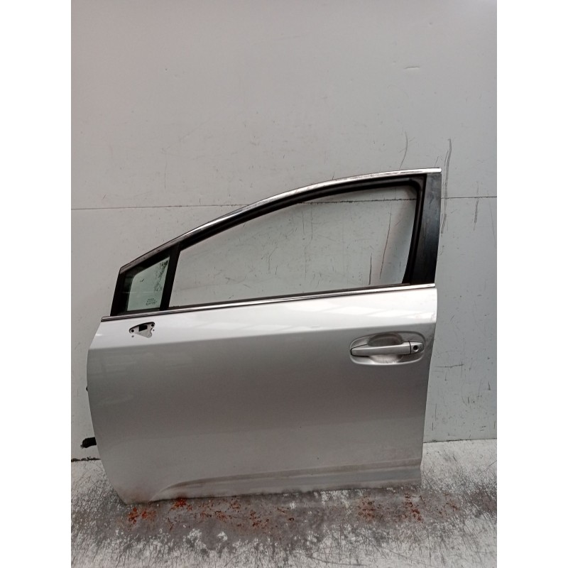 Recambio de puerta delantera izquierda para toyota avensis sedán (_t27_) 2.0 d-4d (adt270_) referencia OEM IAM  4P 