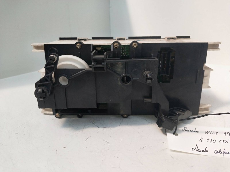 Recambio de mando calefaccion / aire acondicionado para mercedes clase a (w168) 1.7 cdi diesel cat referencia OEM IAM 1688300485