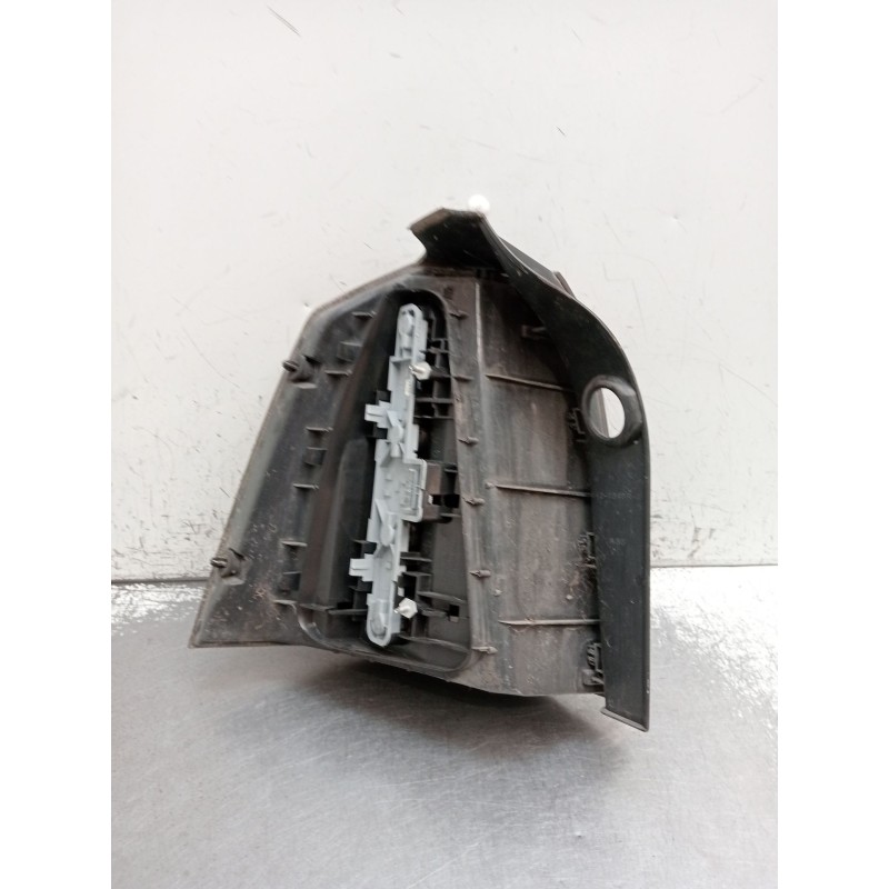 Recambio de piloto trasero derecho para opel zafira / zafira family b (a05) 1.9 cdti (m75) referencia OEM IAM   