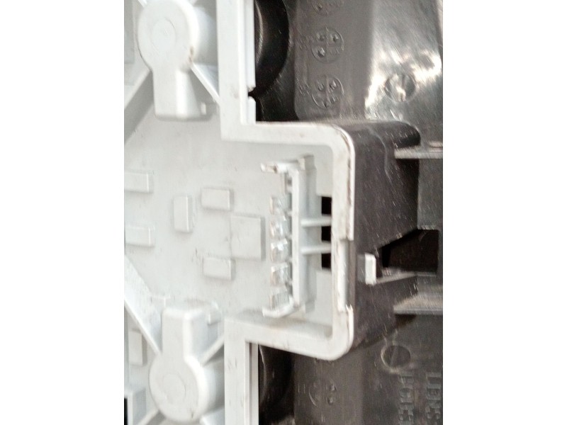 Recambio de piloto trasero derecho para opel zafira / zafira family b (a05) 1.9 cdti (m75) referencia OEM IAM   