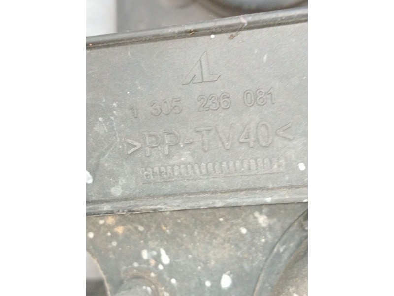 Recambio de faro derecho para opel zafira / zafira family b (a05) 1.9 cdti (m75) referencia OEM IAM 1305236081  