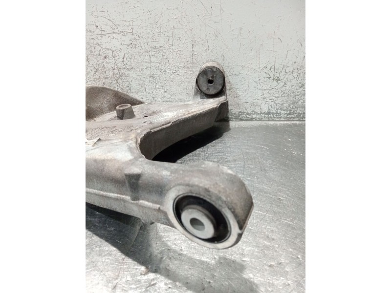Recambio de brazo suspension inferior trasero izquierdo para audi a4 b6 (8e2) 2.0 referencia OEM IAM 03426221 8E0505311S 