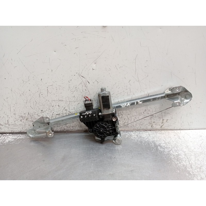 Recambio de elevalunas trasero izquierdo para opel zafira / zafira family b (a05) 1.9 cdti (m75) referencia OEM IAM 13132231LH 5