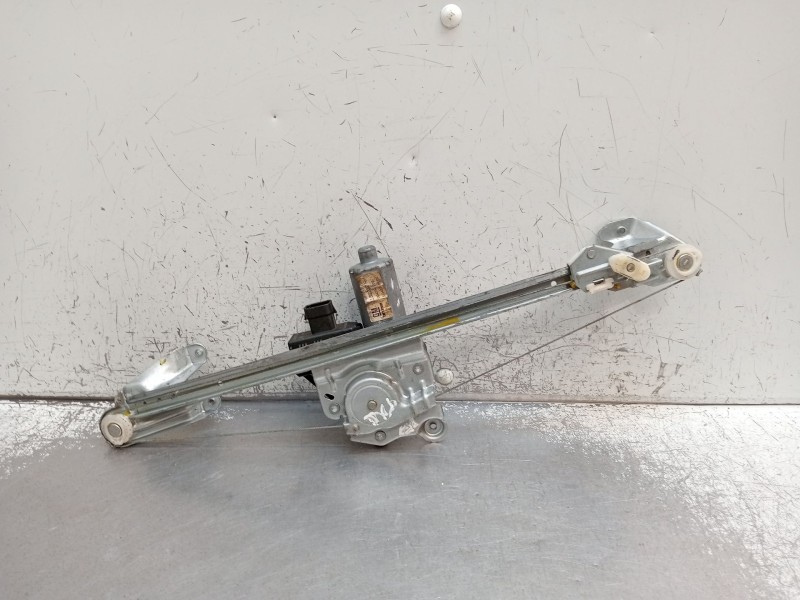Recambio de elevalunas trasero derecho para opel zafira / zafira family b (a05) 1.9 cdti (m75) referencia OEM IAM 13132232 5P 