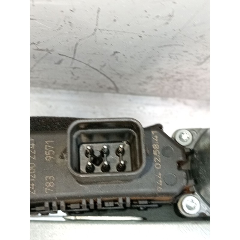 Recambio de elevalunas trasero derecho para opel zafira / zafira family b (a05) 1.9 cdti (m75) referencia OEM IAM 13132232 5P 