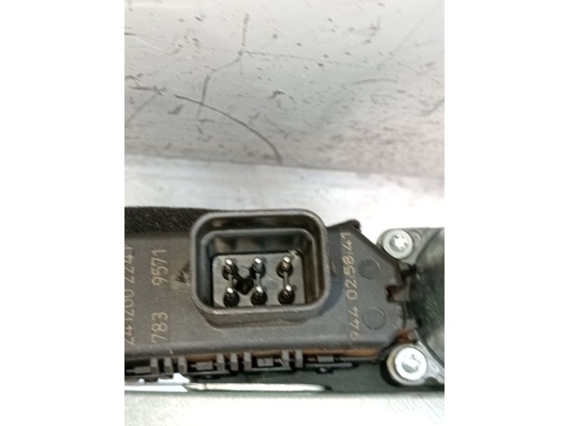 Recambio de elevalunas trasero derecho para opel zafira / zafira family b (a05) 1.9 cdti (m75) referencia OEM IAM 13132232 5P 