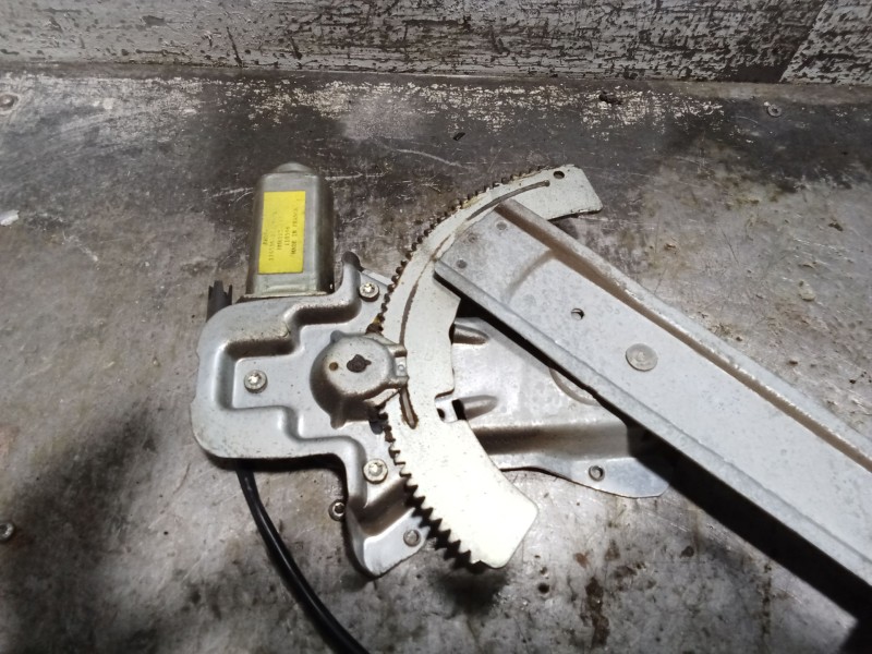 Recambio de elevalunas delantero derecho para rover 200 ii hatchback (rf) 220 d/sd referencia OEM IAM 2P  