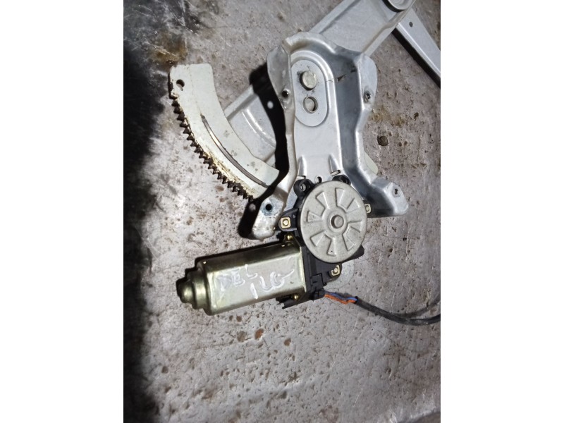 Recambio de elevalunas delantero izquierdo para rover 200 ii hatchback (rf) 220 d/sd referencia OEM IAM 2P  