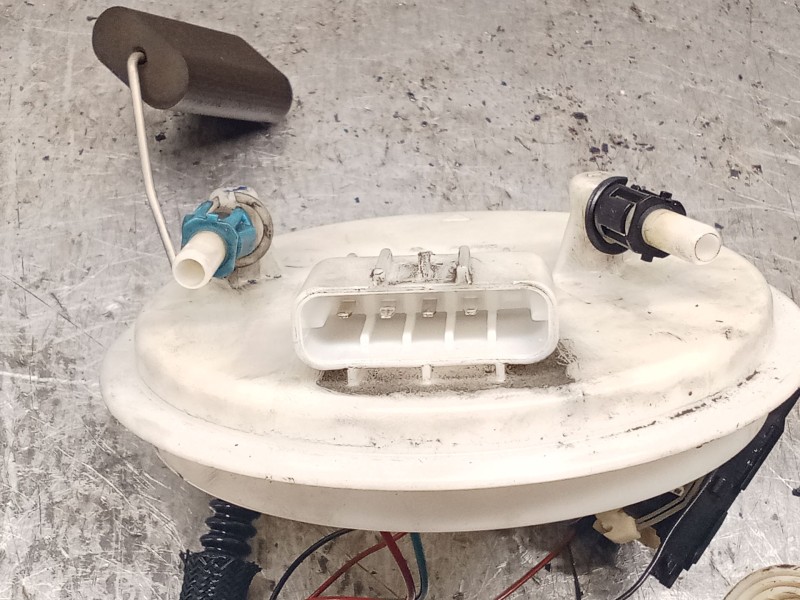 Recambio de bomba combustible para opel meriva a monospace (x03) 1.6 16v (e75) referencia OEM IAM 0580314003 13157597 