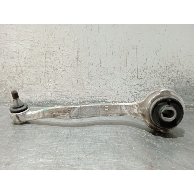 Recambio de brazo suspension inferior delantero izquierdo para mercedes-benz clk (c209) clk 270 cdi (209.316) referencia OEM IAM