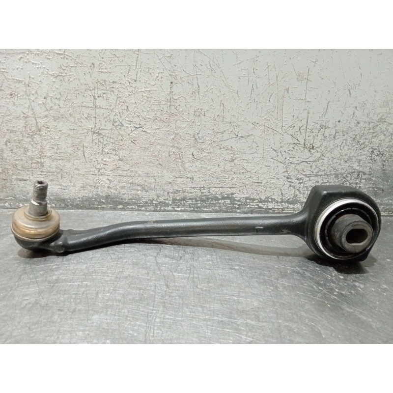 Recambio de brazo suspension inferior delantero izquierdo para mercedes-benz clk (c209) clk 270 cdi (209.316) referencia OEM IAM