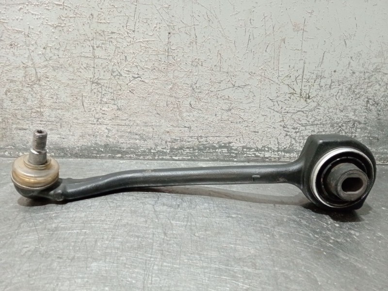 Recambio de brazo suspension inferior delantero izquierdo para mercedes-benz clk (c209) clk 270 cdi (209.316) referencia OEM IAM