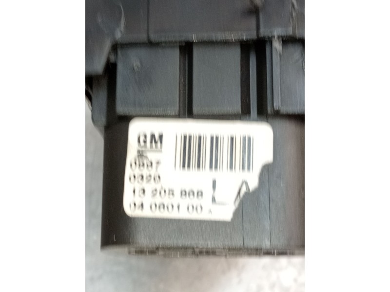 Recambio de mando luces para opel zafira / zafira family b (a05) 1.9 cdti (m75) referencia OEM IAM 13205868 04060100 