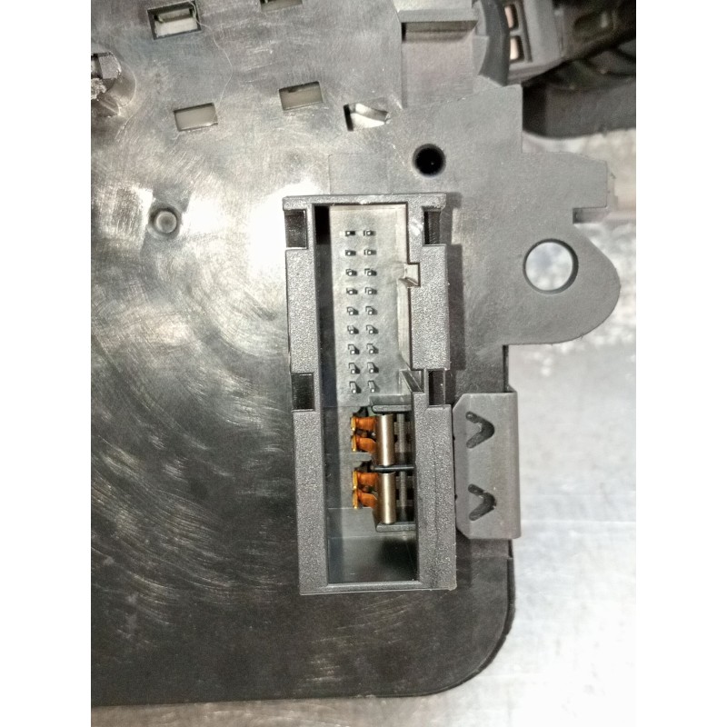 Recambio de mando luces para opel zafira / zafira family b (a05) 1.9 cdti (m75) referencia OEM IAM 13250224 498990969 