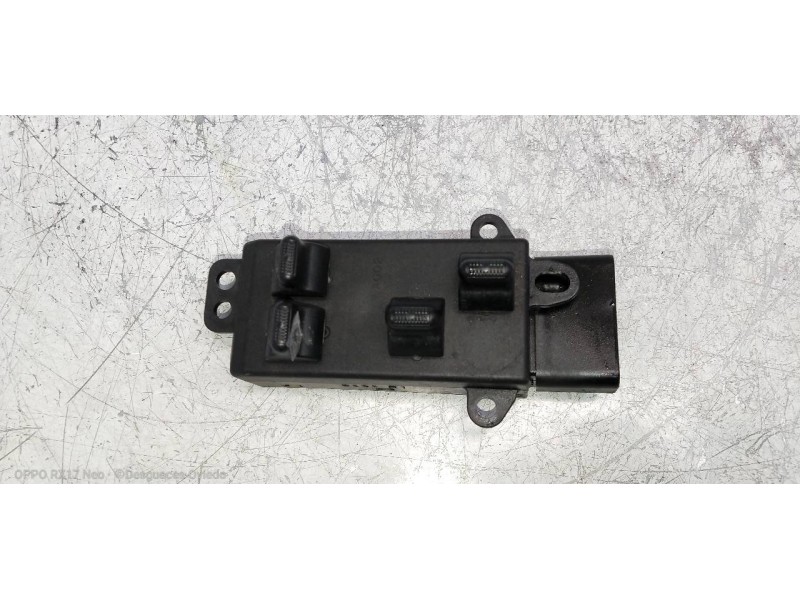 Recambio de mando elevalunas delantero izquierdo para chrysler voyager (rg) 2.5 crd lx referencia OEM IAM   