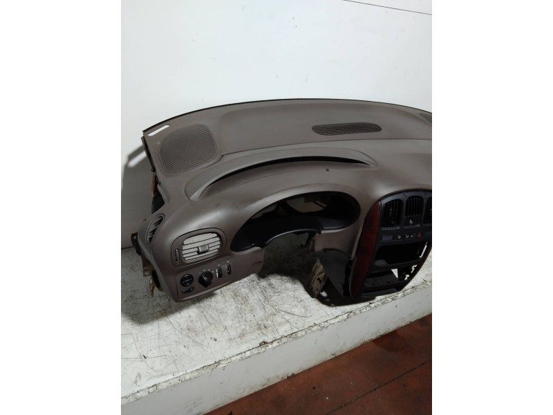 Recambio de kit airbag para chrysler voyager (rg) 3.3 lx grand voyager referencia OEM IAM 04748604AA  