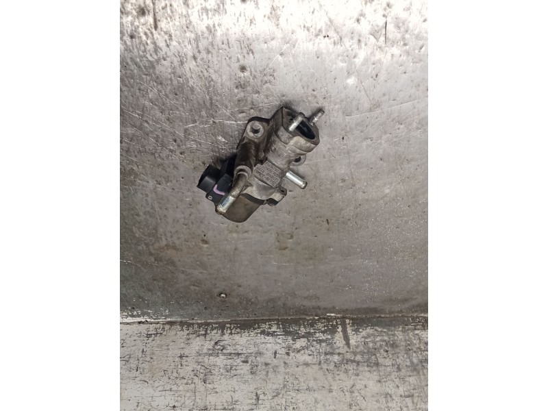Recambio de valvula egr para toyota yaris (_p9_) 1.4 d-4d (nlp90_) referencia OEM IAM 2562033050 1350008120 