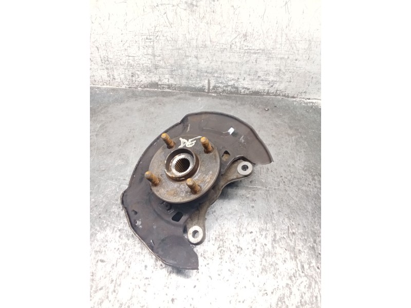 Recambio de mangueta delantera derecha para toyota yaris (_p9_) 1.4 d-4d (nlp90_) referencia OEM IAM   